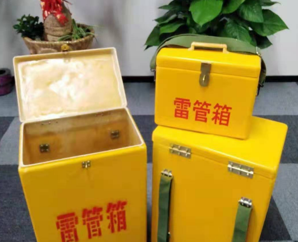 科尔沁玻璃钢雷管箱有哪些特点