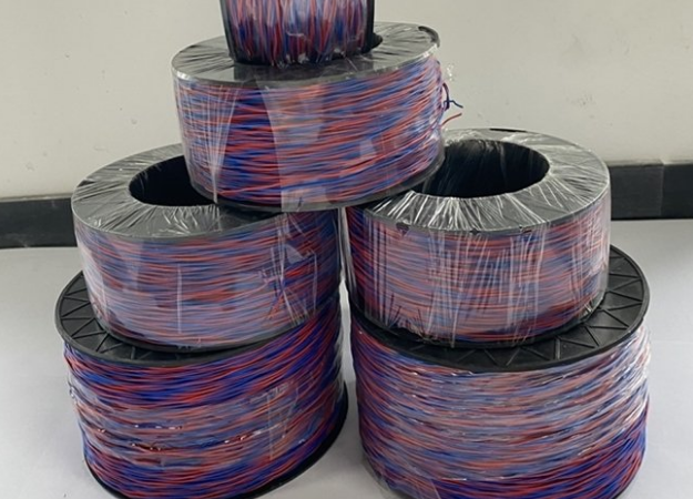科尔沁爆破母线铺设时的注意事项